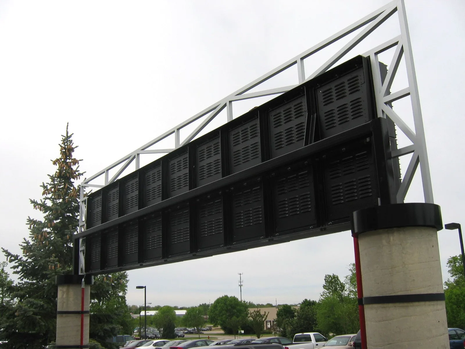 AlphaEclipse 3600 RGB outdoor LED display
