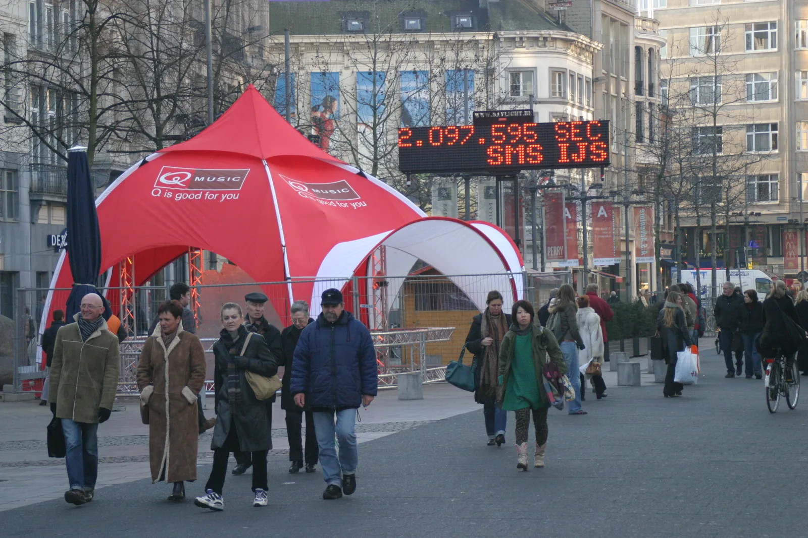 AlphaEclipse RoadStar zewnętrzny wyświetlacz LED